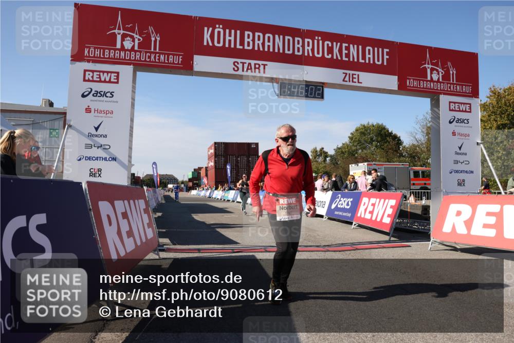 03.10.2025 - Köhlbrandbrückenlauf Lena Gebhardt http://msf.ph/oto/9080612 03.10.2025 13:46:02 Ziel 4572, 5327, 5375, 5376 meine-sportfotos.de