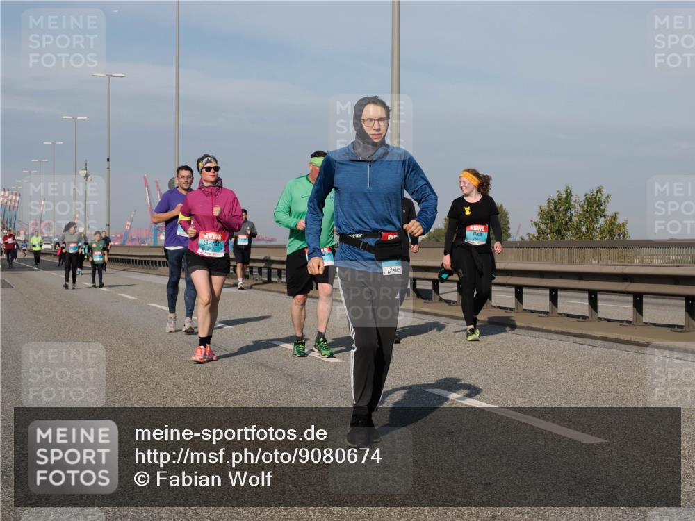 03.10.2025 - Köhlbrandbrückenlauf Fabian Wolf http://msf.ph/oto/9080674 03.10.2025 10:17:37 Position 3  meine-sportfotos.de