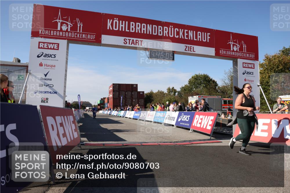 03.10.2025 - Köhlbrandbrückenlauf Lena Gebhardt http://msf.ph/oto/9080703 03.10.2025 13:46:06 Ziel 4572, 5327, 5748 meine-sportfotos.de
