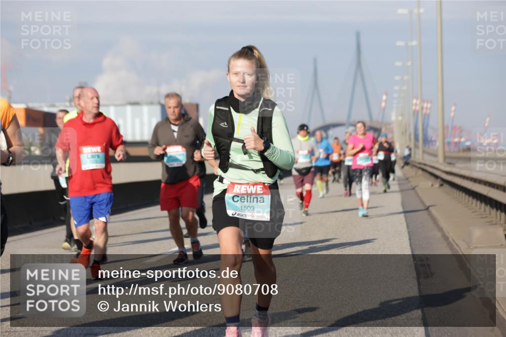 03.10.2025 - Köhlbrandbrückenlauf Jannik Wohlers http://msf.ph/oto/9080708 03.10.2025 10:02:02 Position 3 1503 meine-sportfotos.de
