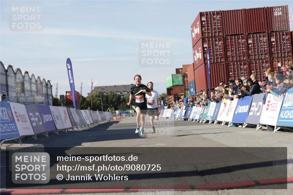 03.10.2025 - Köhlbrandbrückenlauf Jannik Wohlers http://msf.ph/oto/9080725 03.10.2025 12:50:05 Ziel 4035, 6086 meine-sportfotos.de