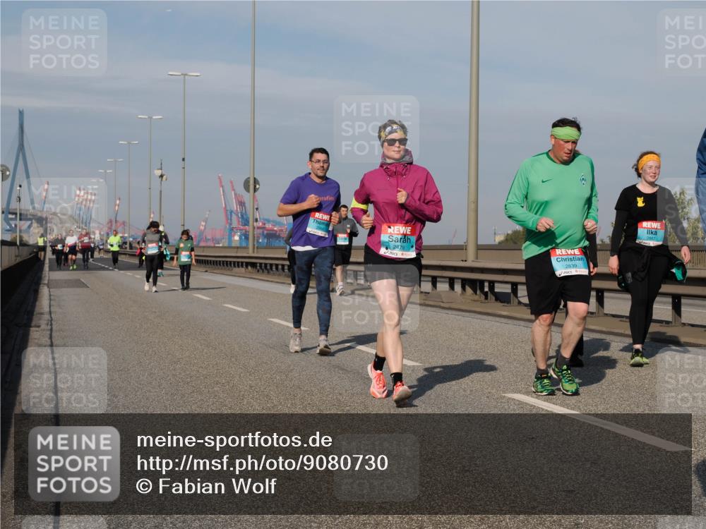 03.10.2025 - Köhlbrandbrückenlauf Fabian Wolf http://msf.ph/oto/9080730 03.10.2025 10:17:39 Position 3 2479, 2839 meine-sportfotos.de