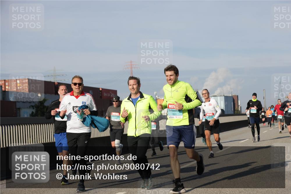 03.10.2025 - Köhlbrandbrückenlauf Jannik Wohlers http://msf.ph/oto/9080742 03.10.2025 09:54:17 Position 3 1601 meine-sportfotos.de