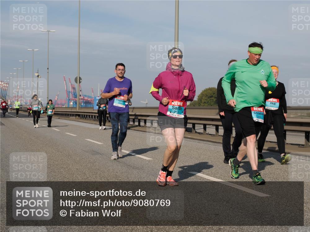 03.10.2025 - Köhlbrandbrückenlauf Fabian Wolf http://msf.ph/oto/9080769 03.10.2025 10:17:39 Position 3 2988, 2839, 2887 meine-sportfotos.de
