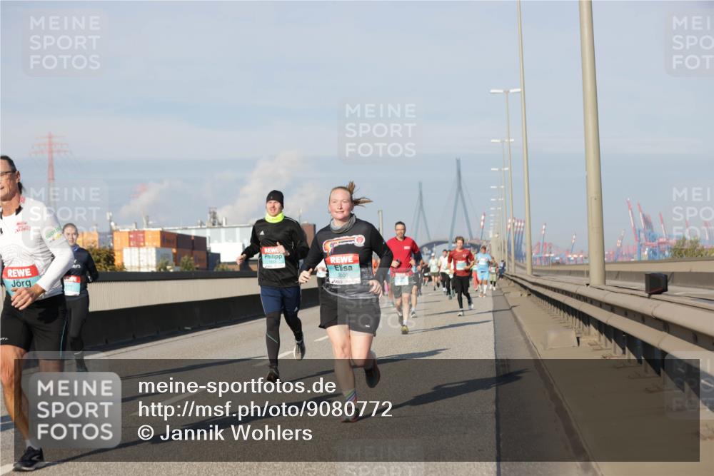 03.10.2025 - Köhlbrandbrückenlauf Jannik Wohlers http://msf.ph/oto/9080772 03.10.2025 09:54:19 Position 3 3006 meine-sportfotos.de