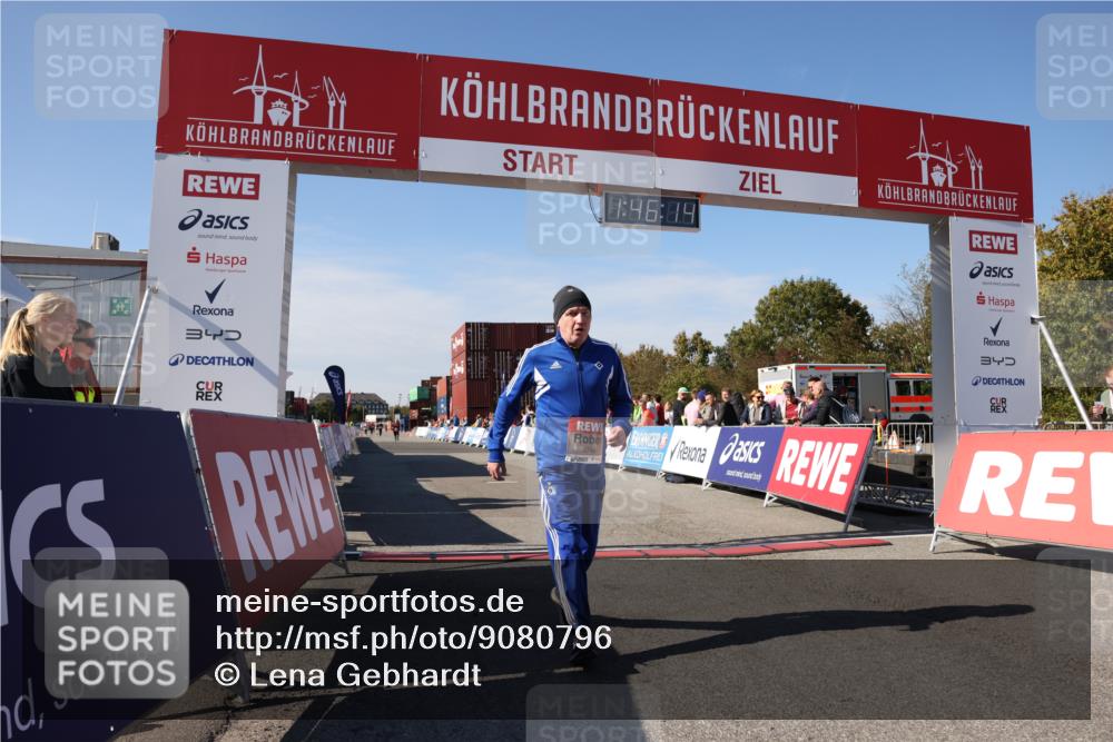 03.10.2025 - Köhlbrandbrückenlauf Lena Gebhardt http://msf.ph/oto/9080796 03.10.2025 13:46:15 Ziel 5748 meine-sportfotos.de