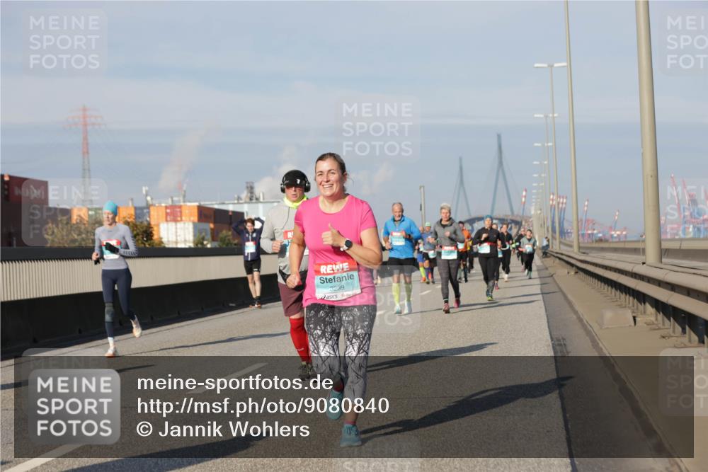 03.10.2025 - Köhlbrandbrückenlauf Jannik Wohlers http://msf.ph/oto/9080840 03.10.2025 10:02:09 Position 3 3239 meine-sportfotos.de