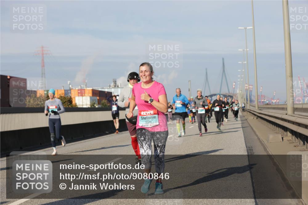 03.10.2025 - Köhlbrandbrückenlauf Jannik Wohlers http://msf.ph/oto/9080846 03.10.2025 10:02:09 Position 3 3239 meine-sportfotos.de