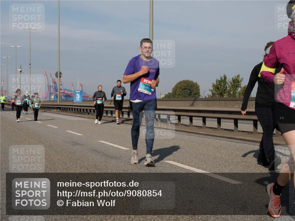 03.10.2025 - Köhlbrandbrückenlauf Fabian Wolf http://msf.ph/oto/9080854 03.10.2025 10:17:41 Position 3 3, 2988 meine-sportfotos.de