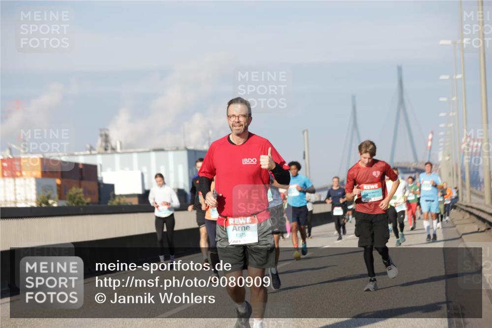 03.10.2025 - Köhlbrandbrückenlauf Jannik Wohlers http://msf.ph/oto/9080909 03.10.2025 09:54:23 Position 3 1375 meine-sportfotos.de
