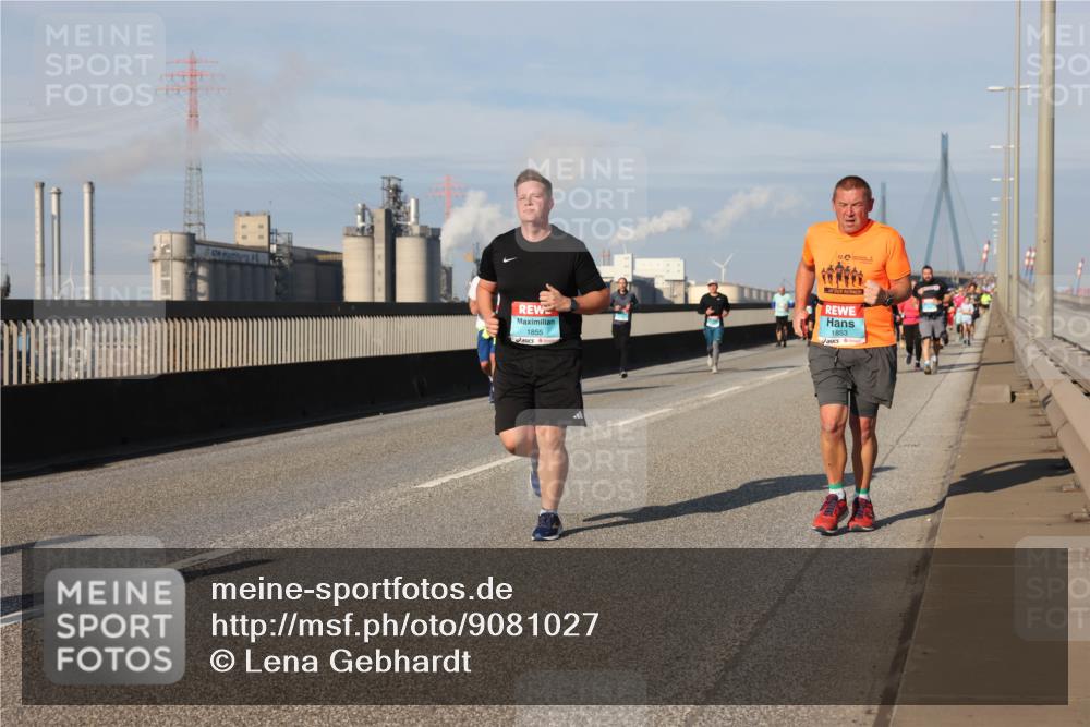 03.10.2025 - Köhlbrandbrückenlauf Lena Gebhardt http://msf.ph/oto/9081027 03.10.2025 10:04:05 Position 2 1855, 1853 meine-sportfotos.de