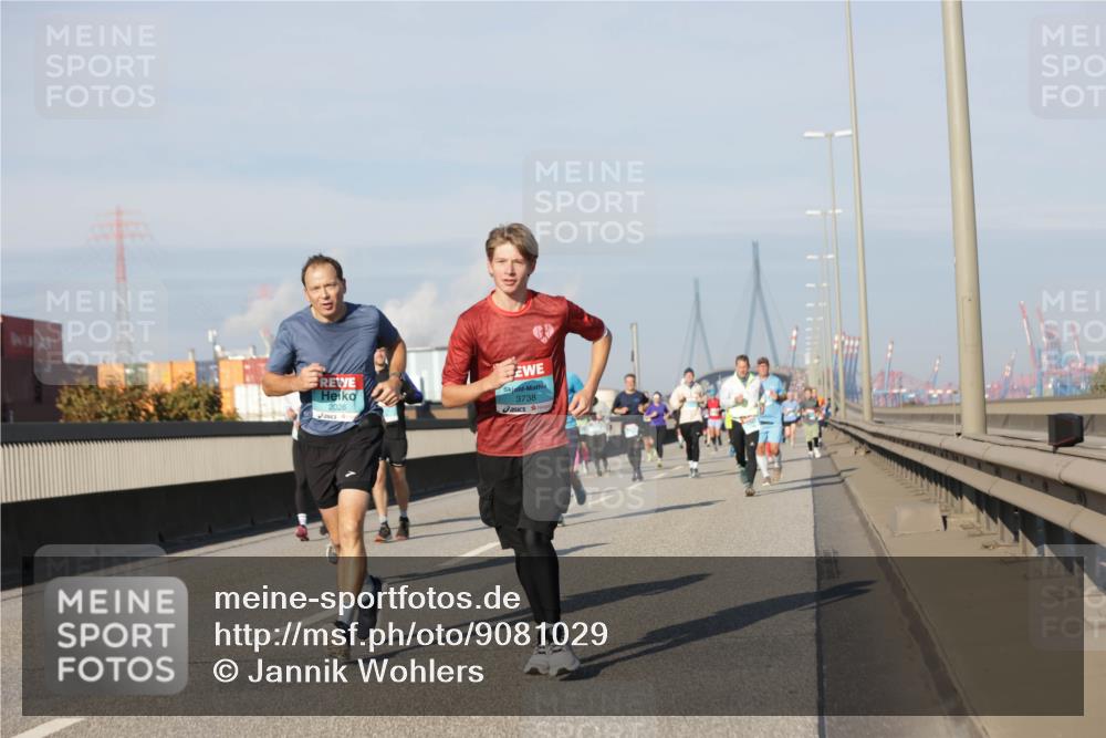 03.10.2025 - Köhlbrandbrückenlauf Jannik Wohlers http://msf.ph/oto/9081029 03.10.2025 09:54:26 Position 3 2026, 3738 meine-sportfotos.de