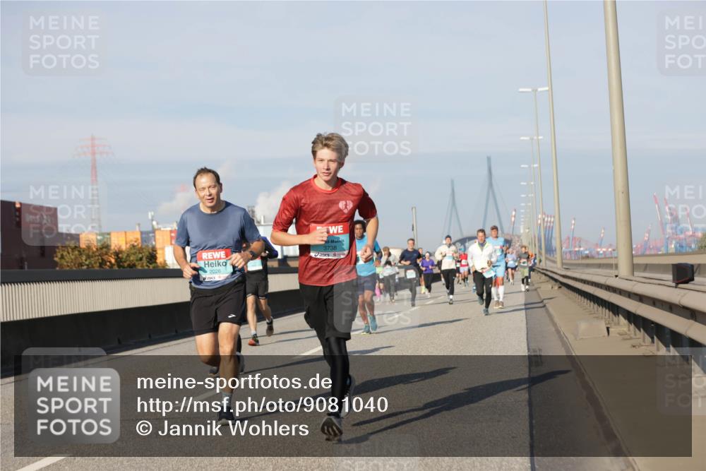 03.10.2025 - Köhlbrandbrückenlauf Jannik Wohlers http://msf.ph/oto/9081040 03.10.2025 09:54:26 Position 3 2026, 3738 meine-sportfotos.de