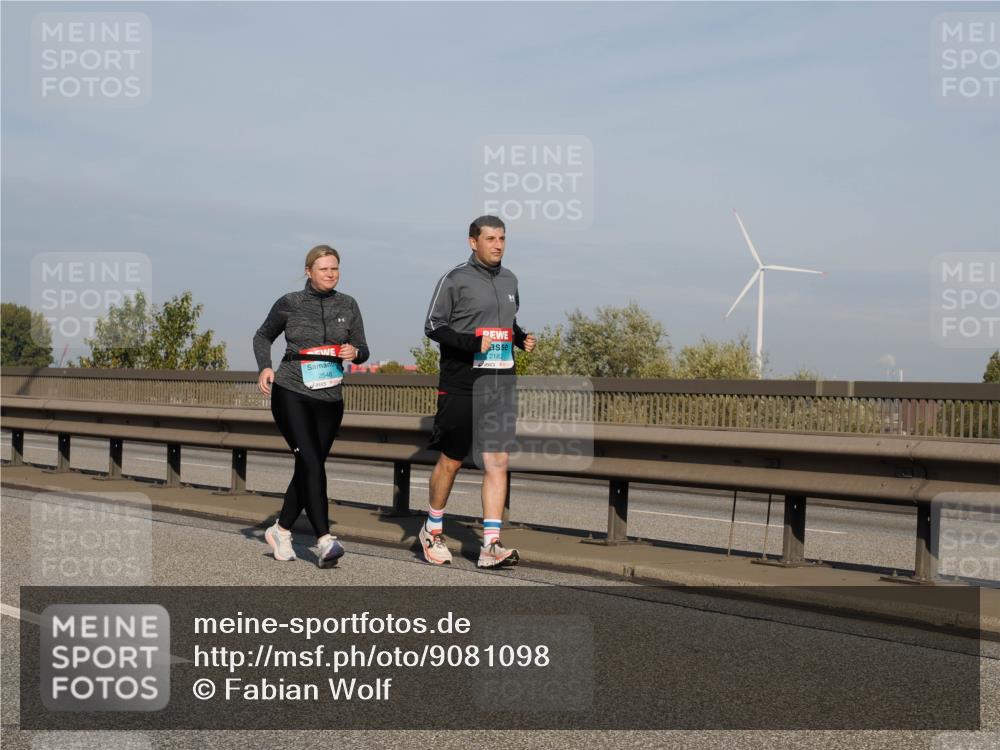 03.10.2025 - Köhlbrandbrückenlauf Fabian Wolf http://msf.ph/oto/9081098 03.10.2025 10:17:49 Position 3 2548, 2182 meine-sportfotos.de