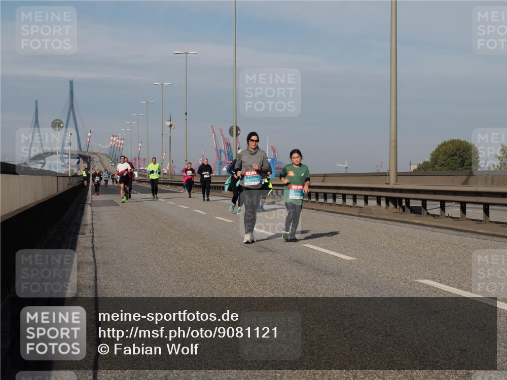 03.10.2025 - Köhlbrandbrückenlauf Fabian Wolf http://msf.ph/oto/9081121 03.10.2025 10:17:51 Position 3  meine-sportfotos.de