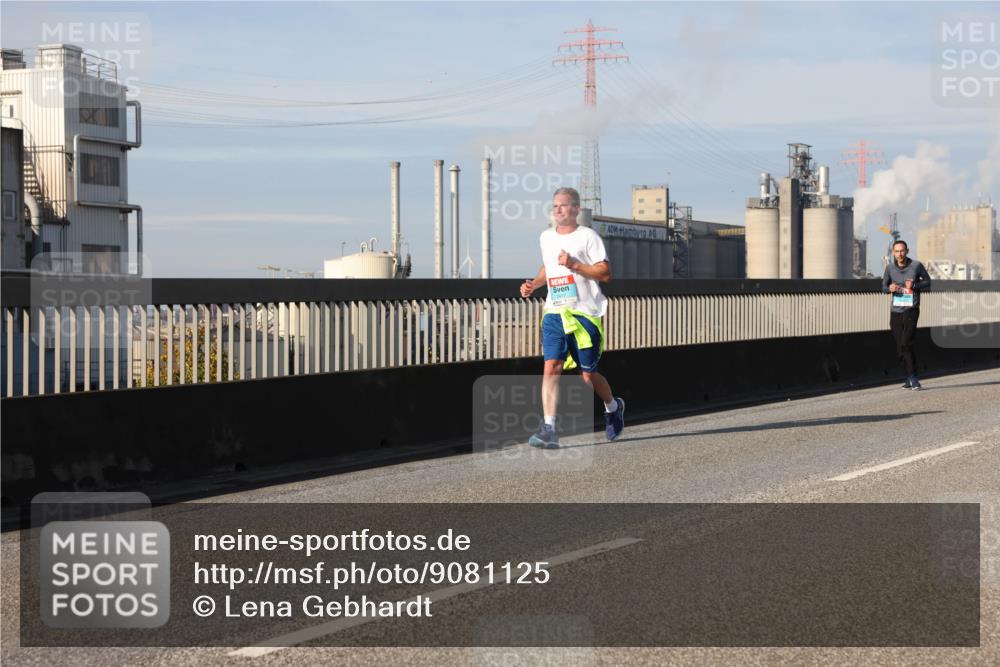 03.10.2025 - Köhlbrandbrückenlauf Lena Gebhardt http://msf.ph/oto/9081125 03.10.2025 10:04:08 Position 2  meine-sportfotos.de