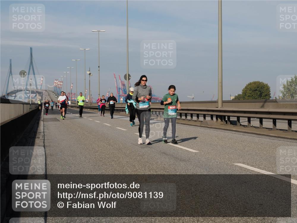 03.10.2025 - Köhlbrandbrückenlauf Fabian Wolf http://msf.ph/oto/9081139 03.10.2025 10:17:51 Position 3  meine-sportfotos.de