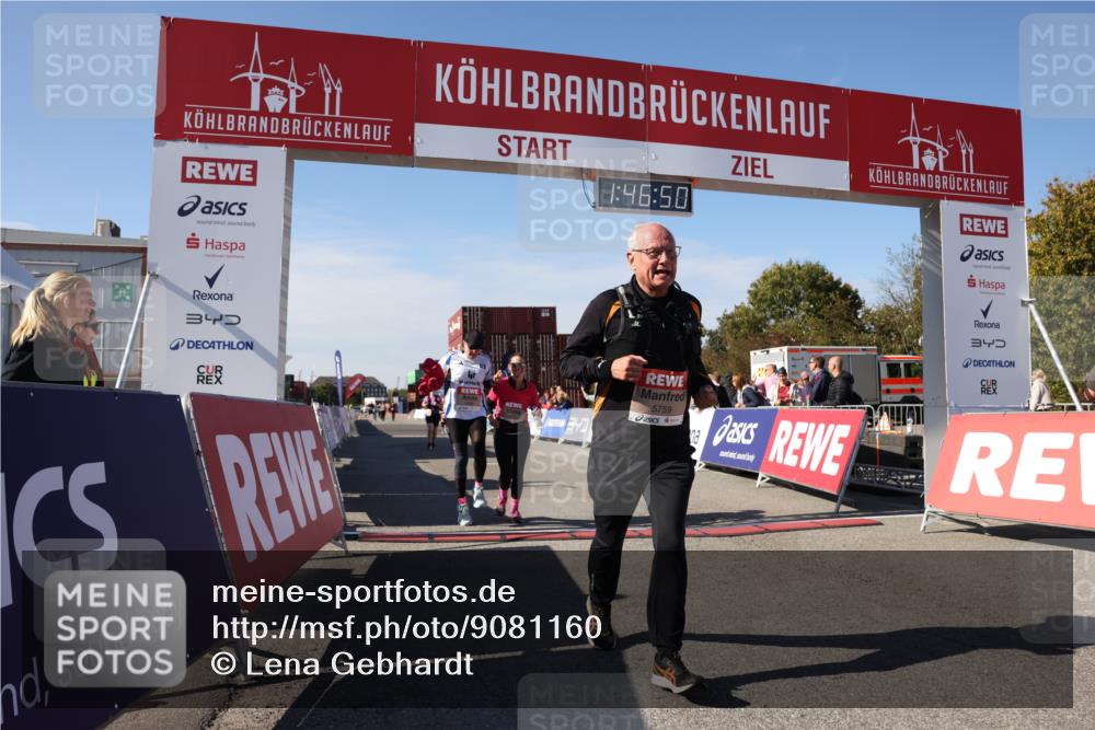 03.10.2025 - Köhlbrandbrückenlauf Lena Gebhardt http://msf.ph/oto/9081160 03.10.2025 13:46:50 Ziel 5275, 5295, 5372, 5388, 5759 meine-sportfotos.de