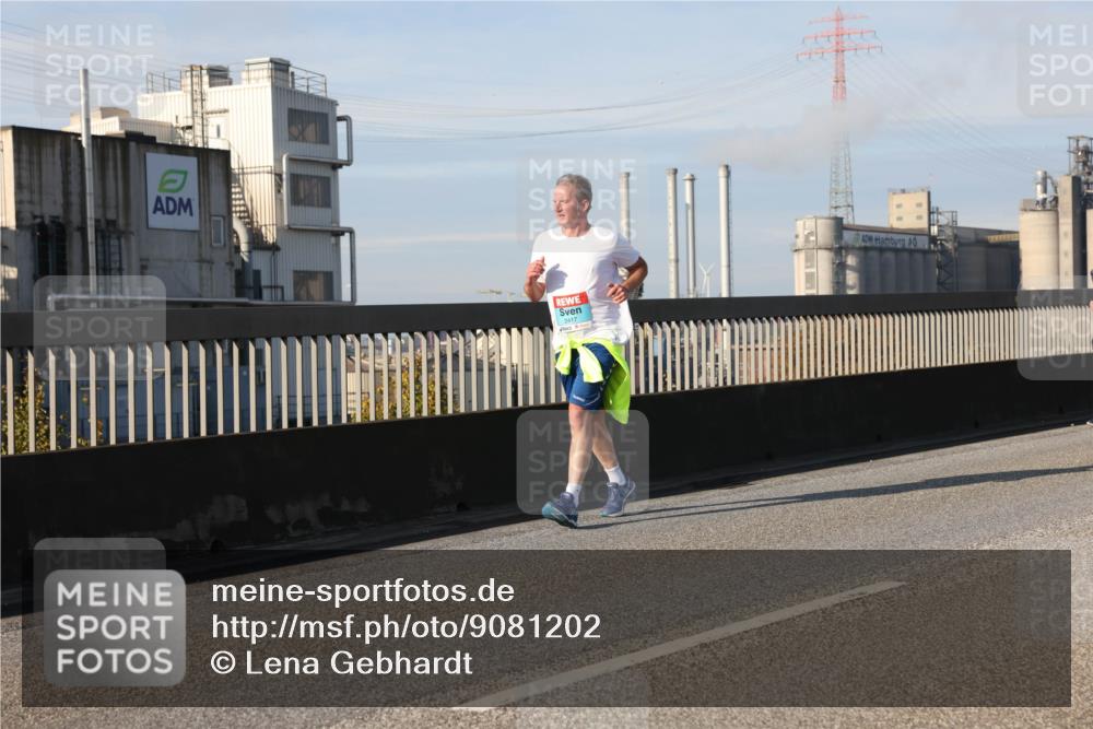 03.10.2025 - Köhlbrandbrückenlauf Lena Gebhardt http://msf.ph/oto/9081202 03.10.2025 10:04:09 Position 2 2417 meine-sportfotos.de