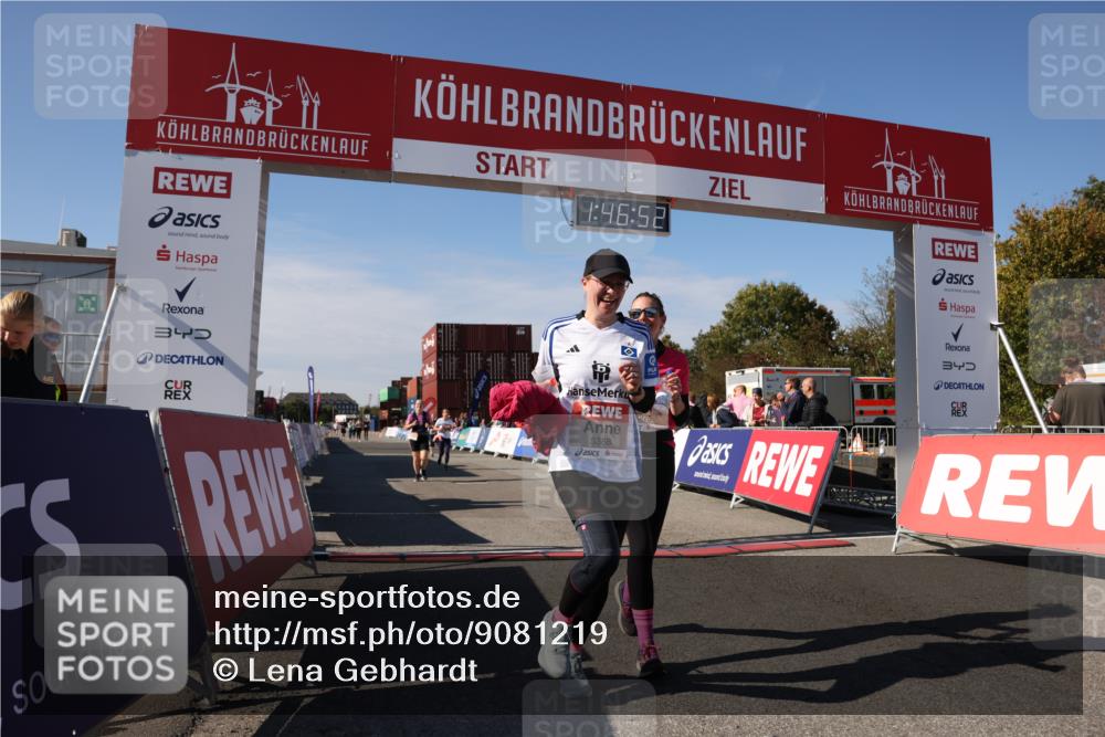 03.10.2025 - Köhlbrandbrückenlauf Lena Gebhardt http://msf.ph/oto/9081219 03.10.2025 13:46:52 Ziel 5275, 5295, 5372, 5388, 5759 meine-sportfotos.de