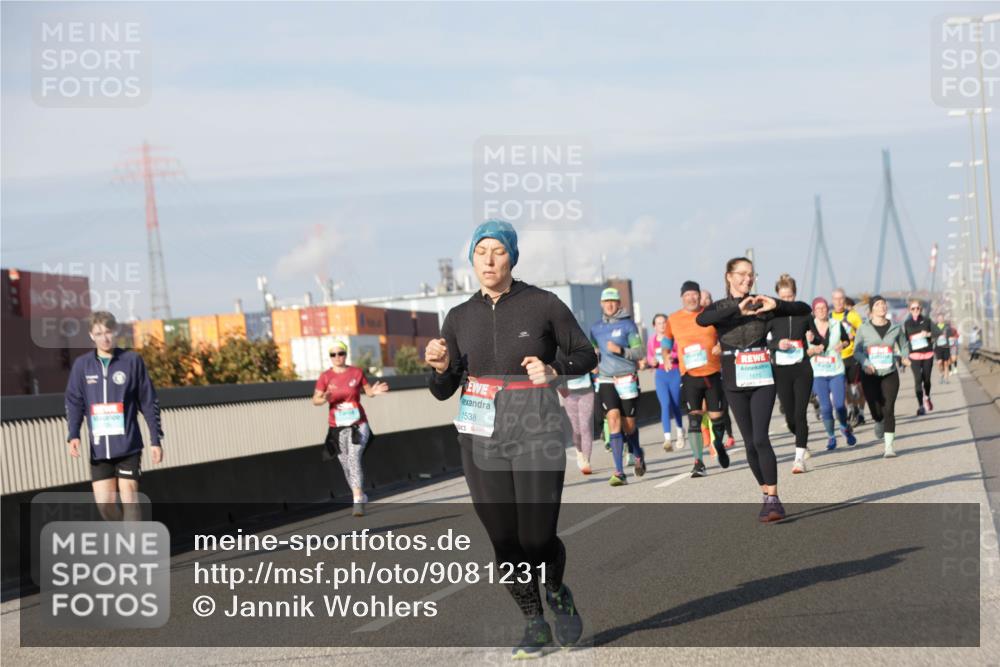 03.10.2025 - Köhlbrandbrückenlauf Jannik Wohlers http://msf.ph/oto/9081231 03.10.2025 10:02:16 Position 3  meine-sportfotos.de