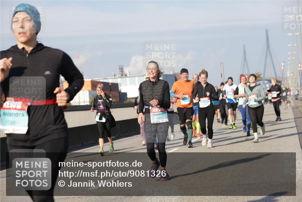 03.10.2025 - Köhlbrandbrückenlauf Jannik Wohlers http://msf.ph/oto/9081326 03.10.2025 10:02:18 Position 3 1588, 1615 meine-sportfotos.de