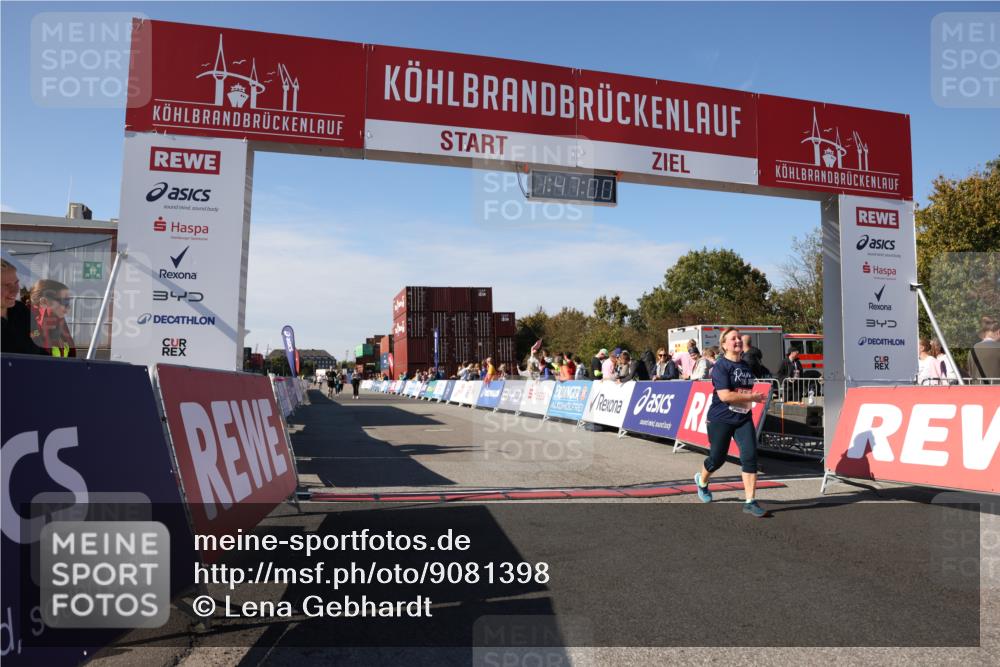 03.10.2025 - Köhlbrandbrückenlauf Lena Gebhardt http://msf.ph/oto/9081398 03.10.2025 13:47:00 Ziel 5275, 5295, 5372, 5388, 6558 meine-sportfotos.de
