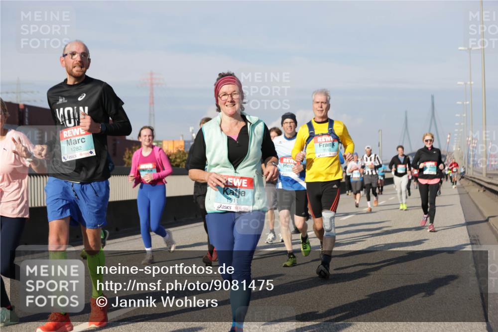 03.10.2025 - Köhlbrandbrückenlauf Jannik Wohlers http://msf.ph/oto/9081475 03.10.2025 10:02:24 Position 3 1282, 1911, 3050 meine-sportfotos.de