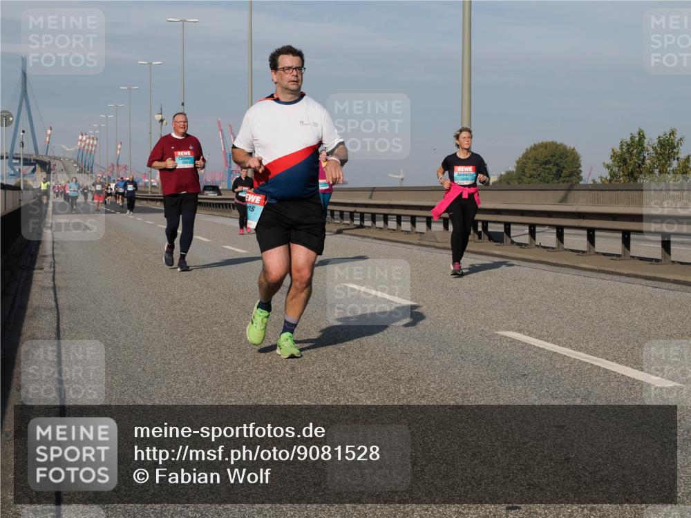 03.10.2025 - Köhlbrandbrückenlauf Fabian Wolf http://msf.ph/oto/9081528 03.10.2025 10:18:06 Position 3 3349 meine-sportfotos.de
