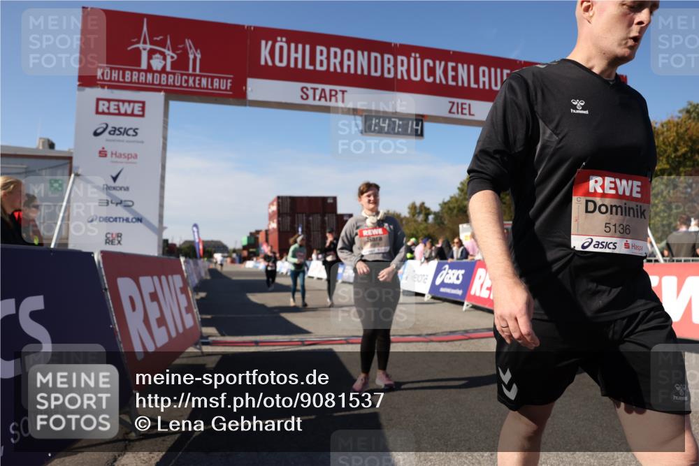 03.10.2025 - Köhlbrandbrückenlauf Lena Gebhardt http://msf.ph/oto/9081537 03.10.2025 13:47:14 Ziel 5136, 5293, 5635, 5636, 6073 meine-sportfotos.de
