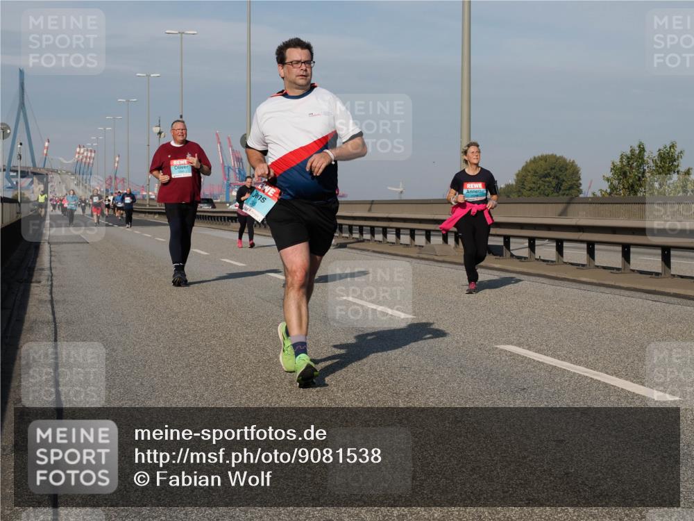 03.10.2025 - Köhlbrandbrückenlauf Fabian Wolf http://msf.ph/oto/9081538 03.10.2025 10:18:06 Position 3  meine-sportfotos.de