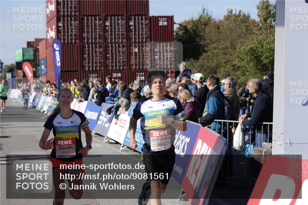 03.10.2025 - Köhlbrandbrückenlauf Jannik Wohlers http://msf.ph/oto/9081561 03.10.2025 13:18:05 Ziel 4333, 4366, 4620, 4661, 4682, 4950, 5129, 5209, 6326, 6633, 6634 meine-sportfotos.de