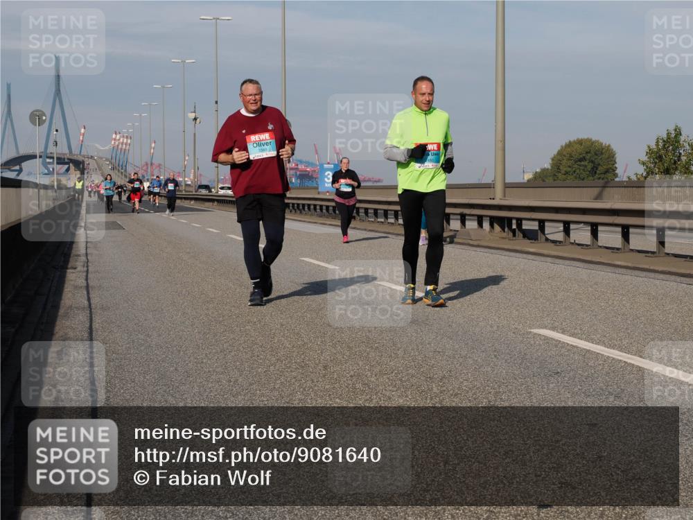 03.10.2025 - Köhlbrandbrückenlauf Fabian Wolf http://msf.ph/oto/9081640 03.10.2025 10:18:09 Position 3 3349, 2480 meine-sportfotos.de