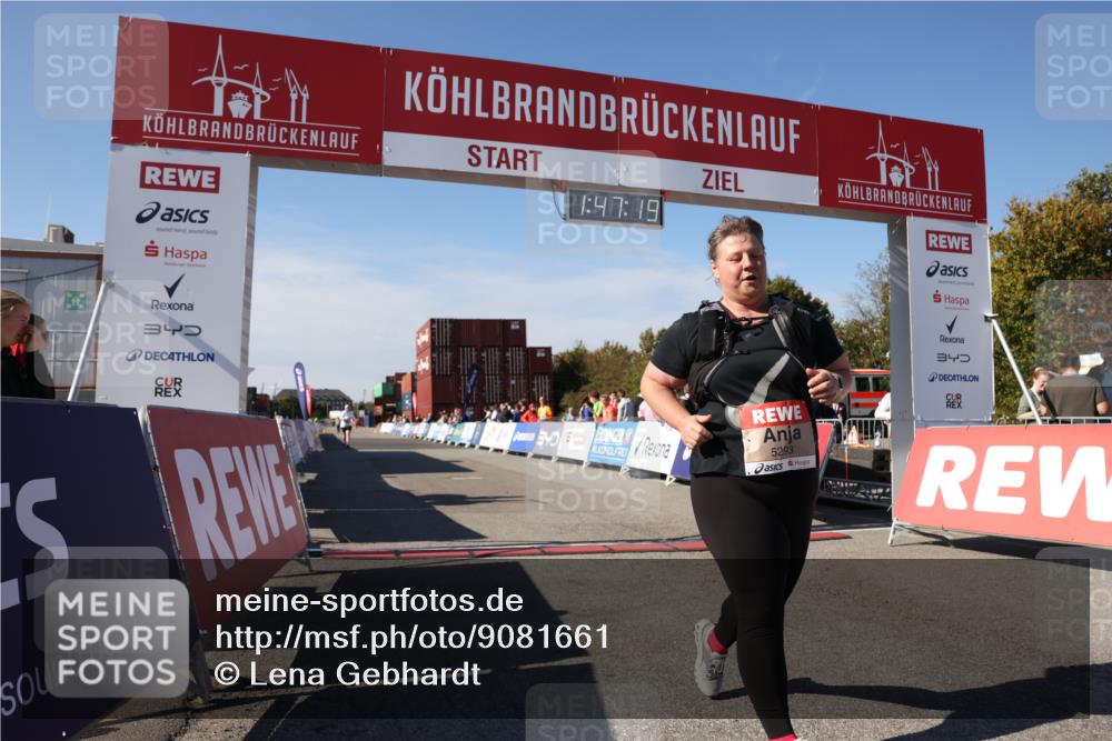 03.10.2025 - Köhlbrandbrückenlauf Lena Gebhardt http://msf.ph/oto/9081661 03.10.2025 13:47:20 Ziel 5136, 5293, 5635, 5636, 6073 meine-sportfotos.de