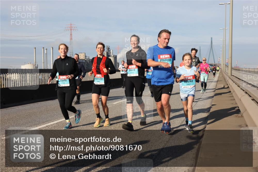 03.10.2025 - Köhlbrandbrückenlauf Lena Gebhardt http://msf.ph/oto/9081670 03.10.2025 10:04:20 Position 2 1732, 1440, 10, 1895, 2861 meine-sportfotos.de