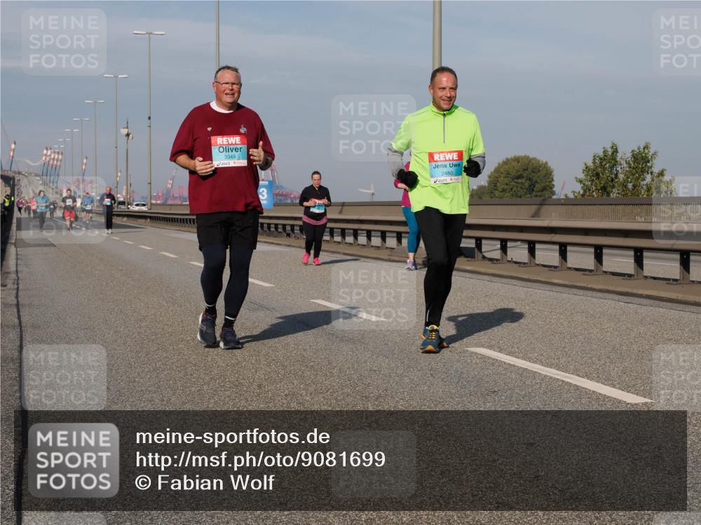 03.10.2025 - Köhlbrandbrückenlauf Fabian Wolf http://msf.ph/oto/9081699 03.10.2025 10:18:10 Position 3 3349, 2480 meine-sportfotos.de