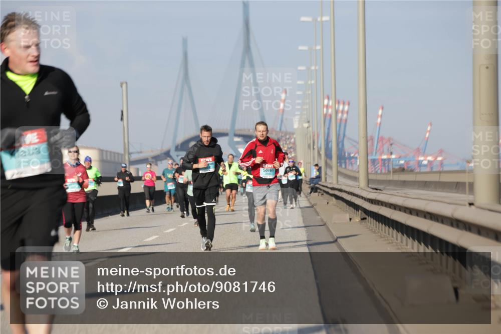 03.10.2025 - Köhlbrandbrückenlauf Jannik Wohlers http://msf.ph/oto/9081746 03.10.2025 10:02:36 Position 3  meine-sportfotos.de