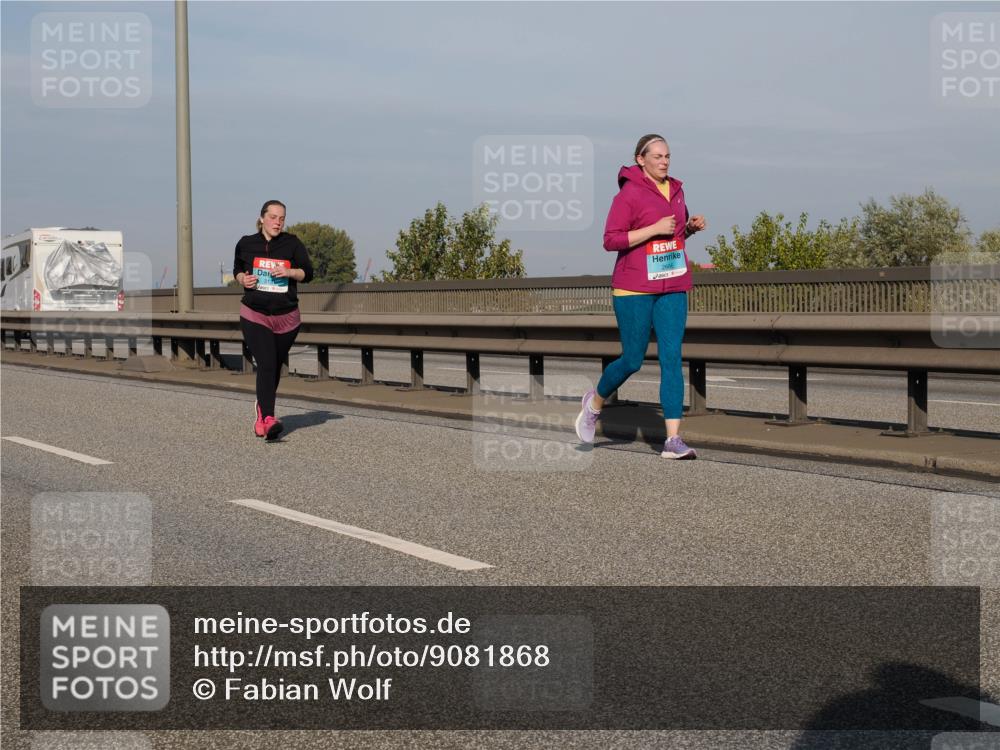 03.10.2025 - Köhlbrandbrückenlauf Fabian Wolf http://msf.ph/oto/9081868 03.10.2025 10:18:14 Position 3  meine-sportfotos.de