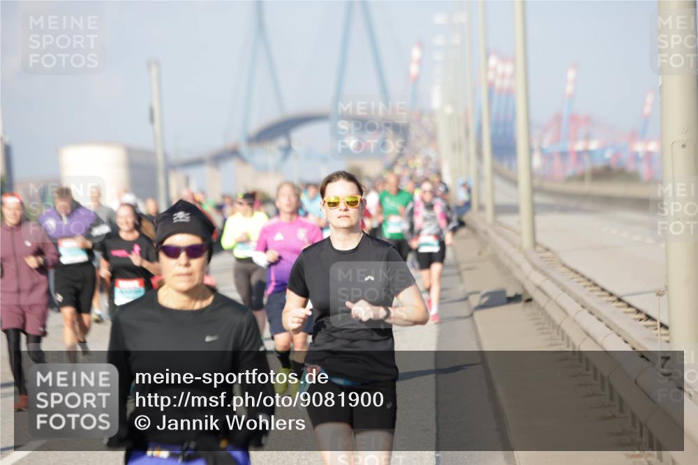 03.10.2025 - Köhlbrandbrückenlauf Jannik Wohlers http://msf.ph/oto/9081900 03.10.2025 10:04:58 Position 3  meine-sportfotos.de