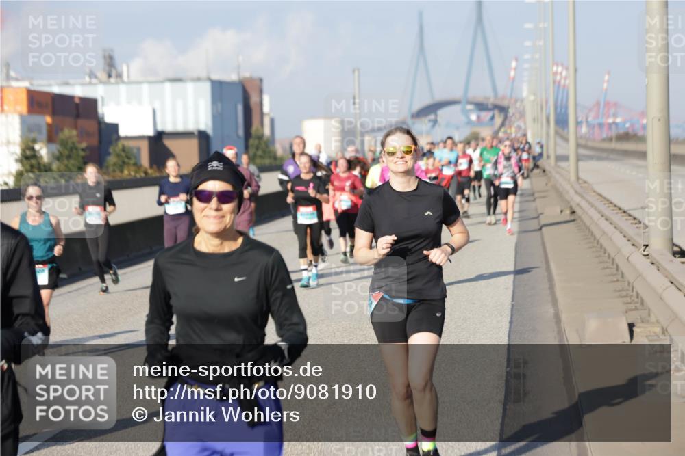 03.10.2025 - Köhlbrandbrückenlauf Jannik Wohlers http://msf.ph/oto/9081910 03.10.2025 10:04:59 Position 3  meine-sportfotos.de