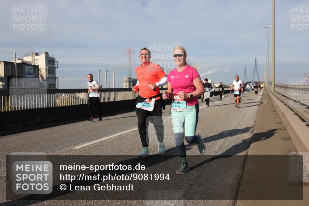 03.10.2025 - Köhlbrandbrückenlauf Lena Gebhardt http://msf.ph/oto/9081994 03.10.2025 10:04:24 Position 2 1552, 1436 meine-sportfotos.de