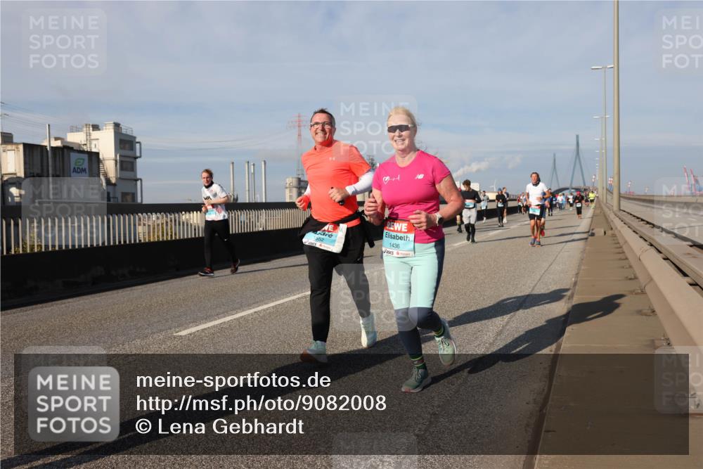 03.10.2025 - Köhlbrandbrückenlauf Lena Gebhardt http://msf.ph/oto/9082008 03.10.2025 10:04:24 Position 2 1552, 1436 meine-sportfotos.de