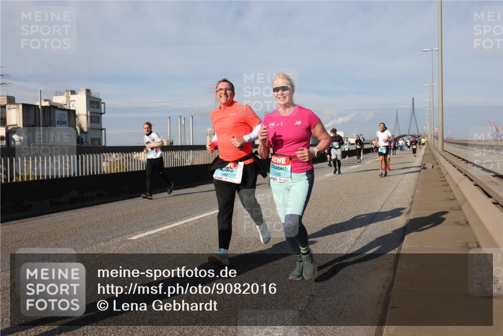 03.10.2025 - Köhlbrandbrückenlauf Lena Gebhardt http://msf.ph/oto/9082016 03.10.2025 10:04:24 Position 2 1552, 1436 meine-sportfotos.de