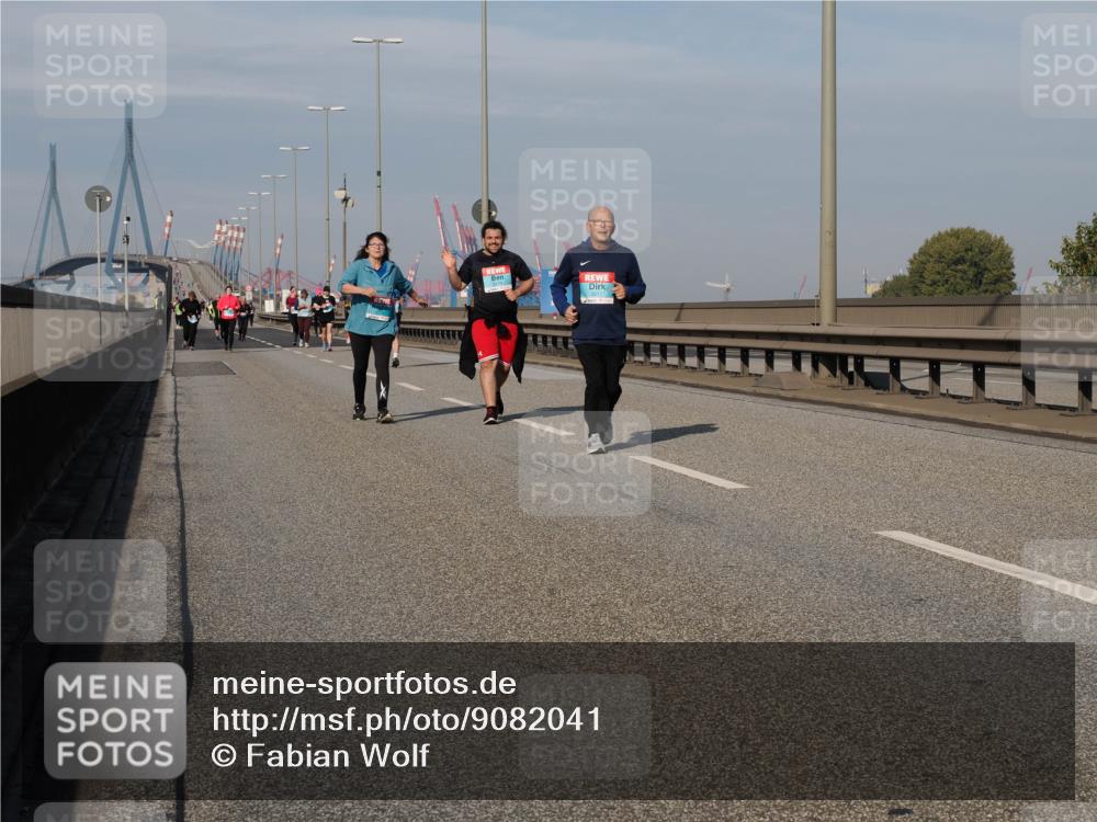 03.10.2025 - Köhlbrandbrückenlauf Fabian Wolf http://msf.ph/oto/9082041 03.10.2025 10:18:30 Position 3 3517 meine-sportfotos.de