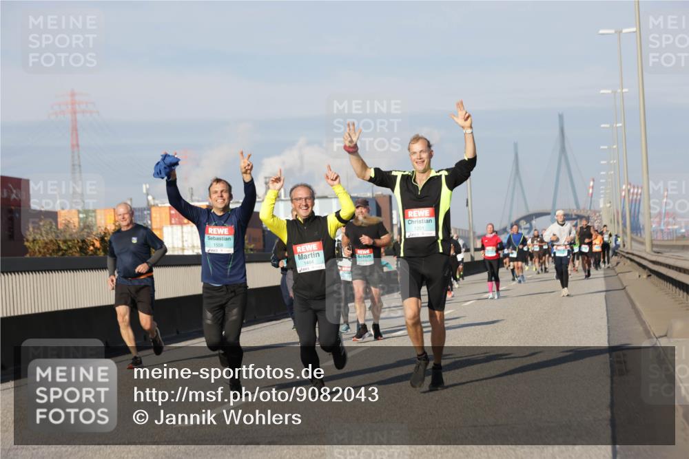 03.10.2025 - Köhlbrandbrückenlauf Jannik Wohlers http://msf.ph/oto/9082043 03.10.2025 09:54:54 Position 3 1558, 1201, 1464 meine-sportfotos.de