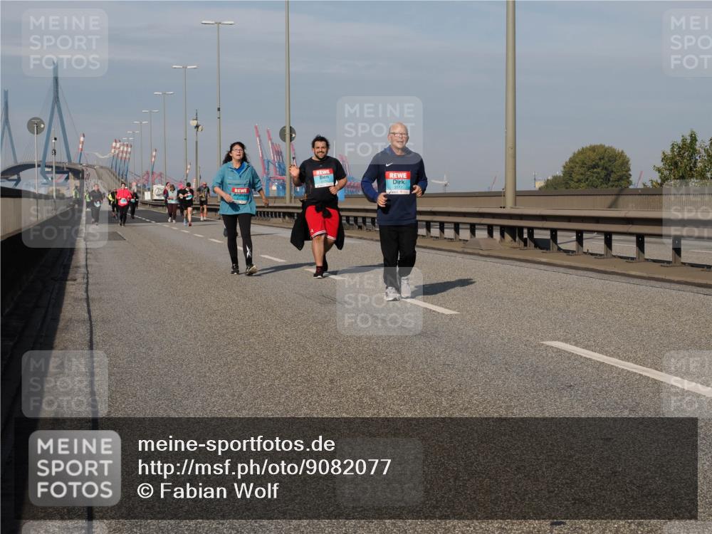 03.10.2025 - Köhlbrandbrückenlauf Fabian Wolf http://msf.ph/oto/9082077 03.10.2025 10:18:31 Position 3 3517 meine-sportfotos.de