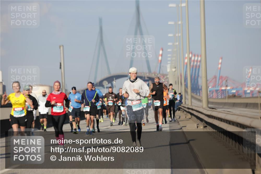 03.10.2025 - Köhlbrandbrückenlauf Jannik Wohlers http://msf.ph/oto/9082089 03.10.2025 09:54:55 Position 3 1544 meine-sportfotos.de