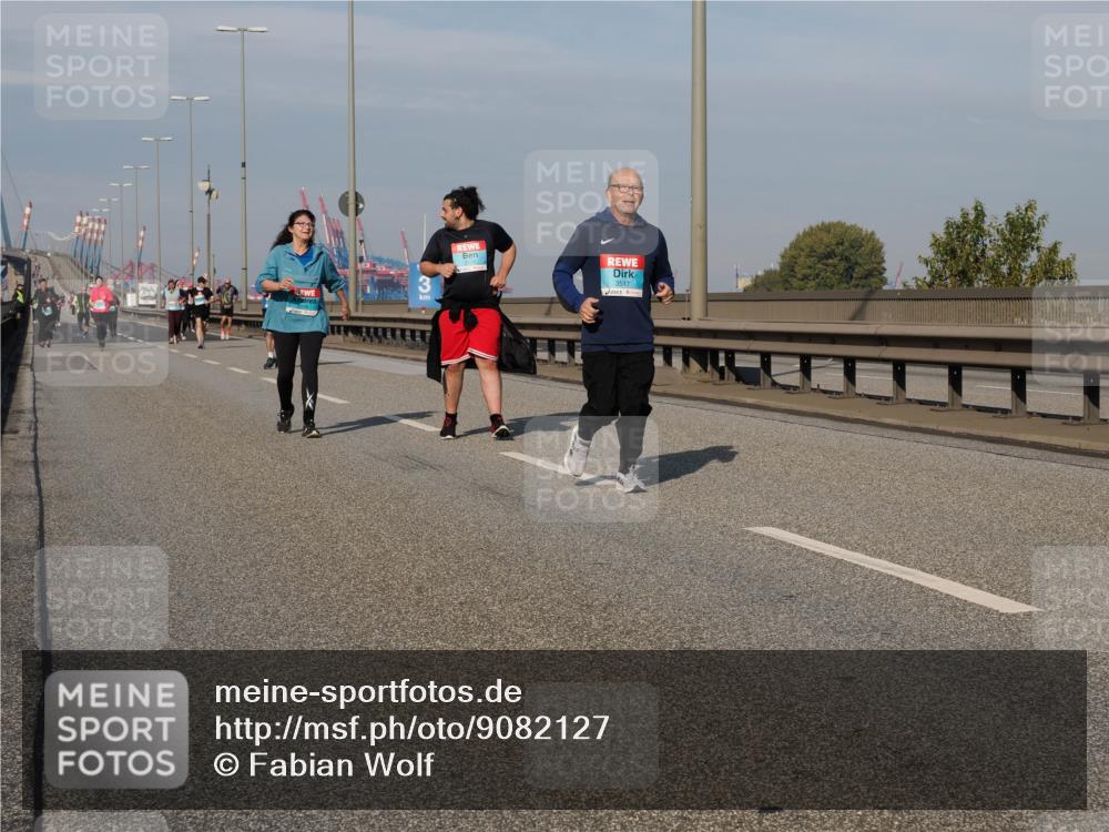 03.10.2025 - Köhlbrandbrückenlauf Fabian Wolf http://msf.ph/oto/9082127 03.10.2025 10:18:32 Position 3 3, 3517 meine-sportfotos.de