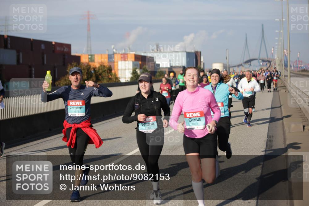 03.10.2025 - Köhlbrandbrückenlauf Jannik Wohlers http://msf.ph/oto/9082153 03.10.2025 10:05:17 Position 3 1976, 2114, 1977 meine-sportfotos.de