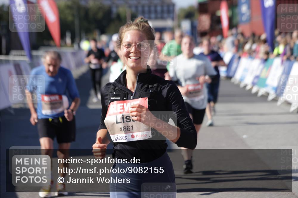 03.10.2025 - Köhlbrandbrückenlauf Jannik Wohlers http://msf.ph/oto/9082155 03.10.2025 13:18:11 Ziel 4472, 4473, 4581, 4600, 4620, 4661, 4682, 4950, 5209, 5454, 6001, 6310, 6326, 6633, 6634 meine-sportfotos.de